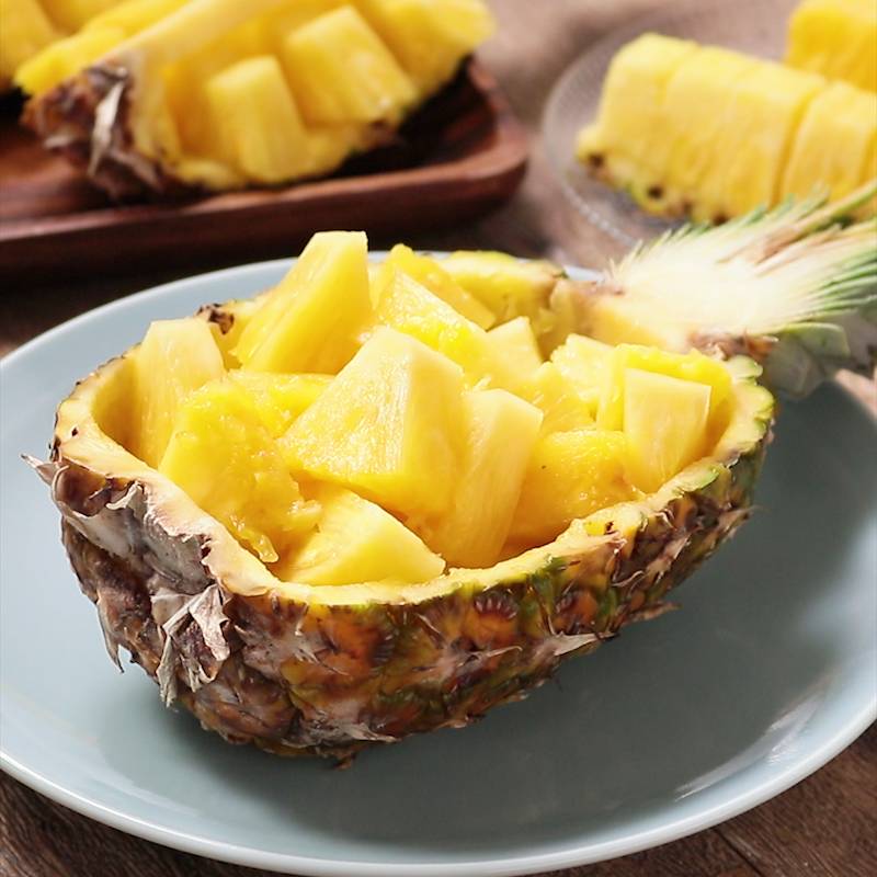 おしゃれなレストラン風♪「パイナップルバスケット」の作り方