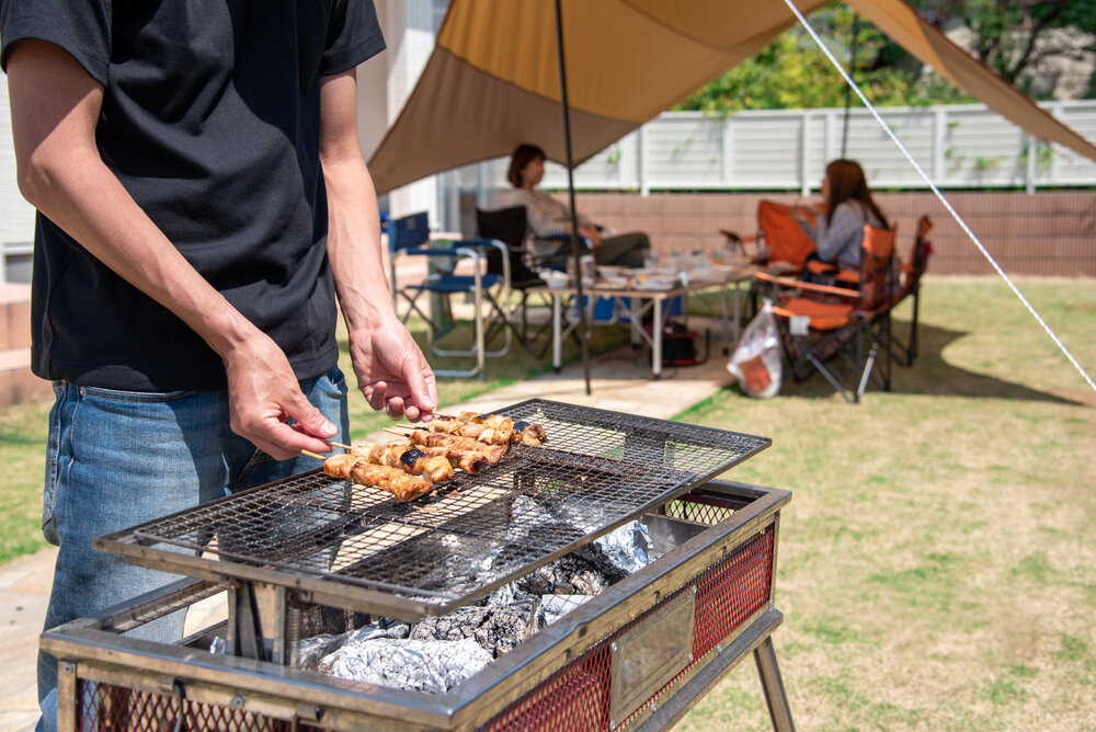 お庭でバーベキューバーベキュー 大阪手ぶらバーベキューや器材レンタルなら 代行バーベキュースマート