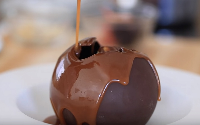 チョコをおいしく食べるチョコっとしたコツ チョコレート探究家・荒木千衣 CORECOLORメンバーリレー連載 第１回 CORECOLOR