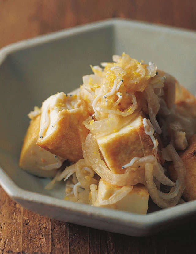 📝今食べたい！新玉ねぎレシピならこれ！ 〰〰〰〰〰〰〰〰〰〰 ①Nadiaレシピ🆔482374新玉ねぎと豚肉のさっぱりオイポン炒め 10分おかず♡🌟by cotoさん ②Nadiaレシピ🆔436249新たまねぎのバタポン照り焼き とろ〜っと甘い♡絶品おかず♪ 🌟by cotoさん