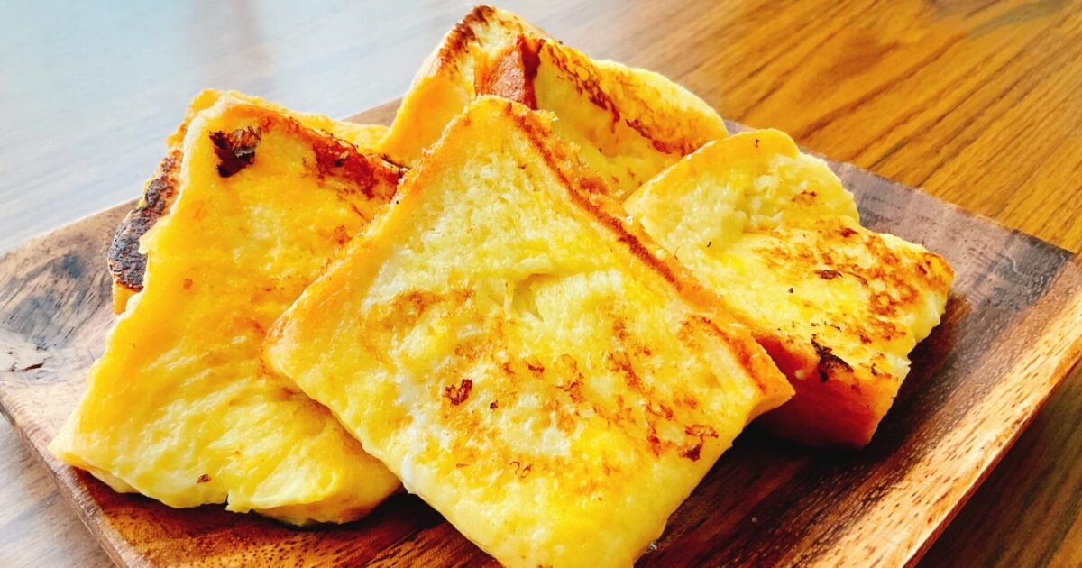 アーモンドミルクで作る♡厚切りバゲットのフレンチトースト
