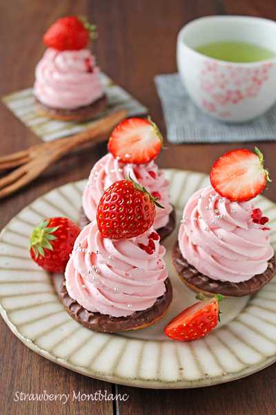 フードプロデューサー 烏田いづみのココロとカラダの栄養レシピ「ひな祭り いちごたっぷり牛乳ムース 抹茶ホワイトチョコソース掛け」 –かわら版JA共済連 広島