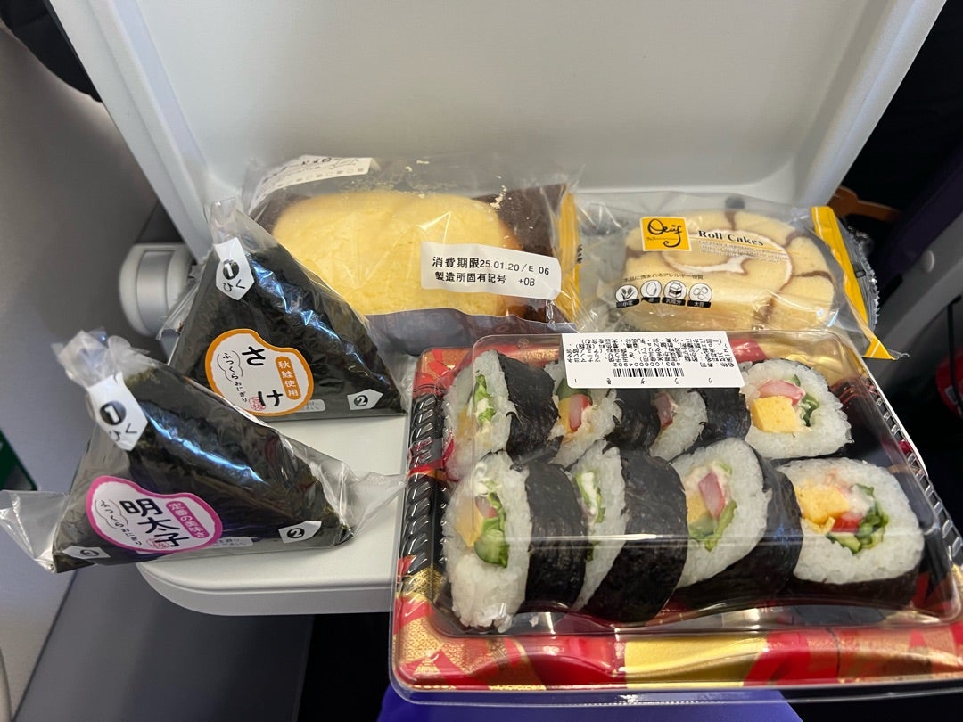 国際線での持ち込みOKな食べ物ガイド