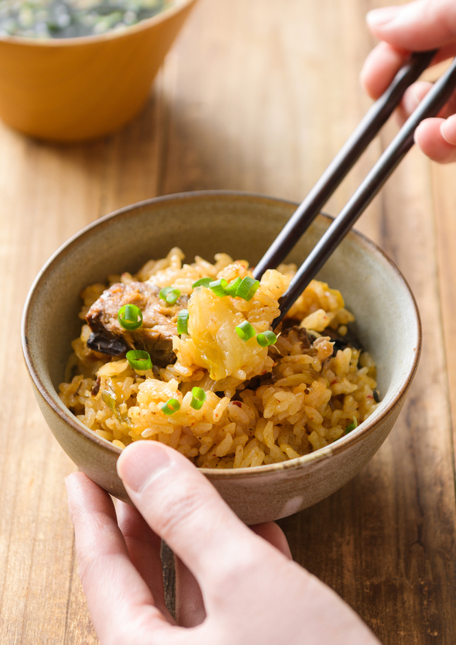 サバ味噌煮缶の炊き込みご飯