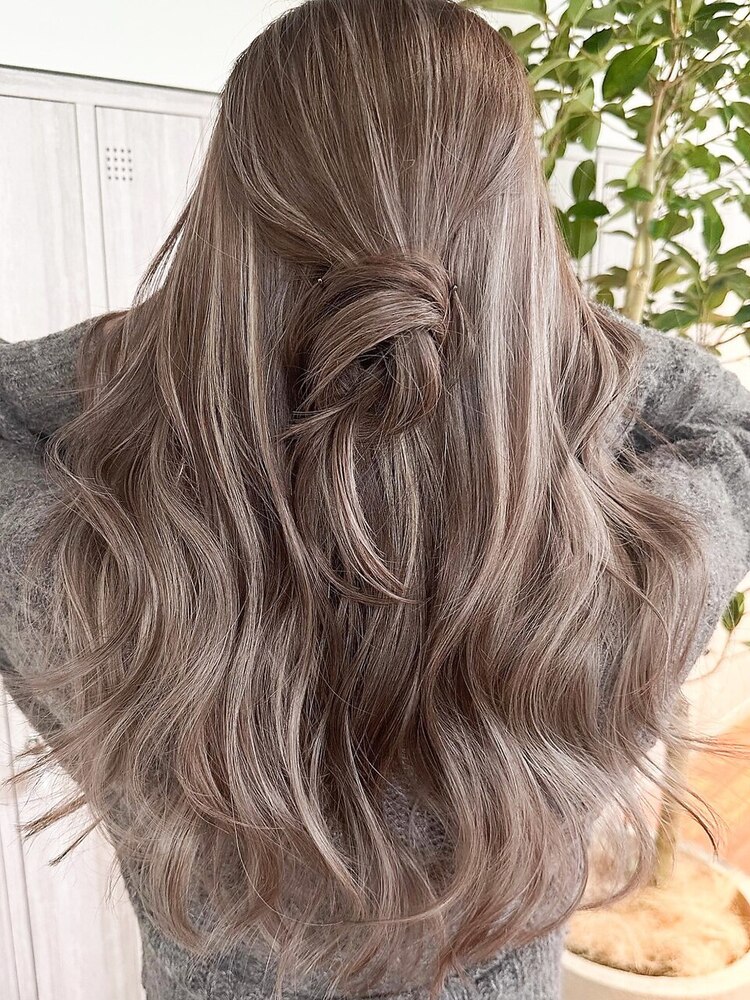 🤎ハイライト×バレイヤージュ×ミルクティーベージュカラー💛 –美容室 ラピッシュ 公式ブログ