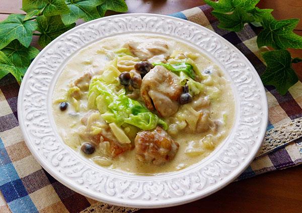 鶏肉のミルクスープ