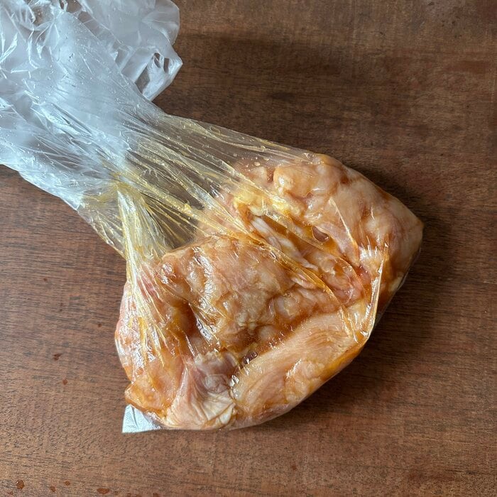 リュウジが山本ゆりさんに教わる 「塩唐揚げ」は小麦粉と片栗粉のWづけがキモ！衣厚っ！ザクザク♪『あたらしい日日』こんな時代のニューノーマルな暮らし方。食と農、生活情報をお届けします