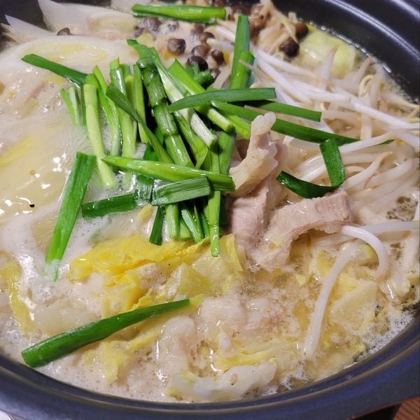 鍋 塩だしもつ鍋 夕方食堂さんのレシピ書き起こし