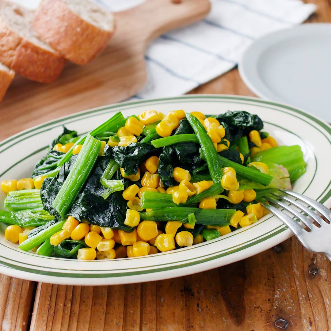 お弁当♡ほうれん草と鮭フレークとコーンのっけご飯