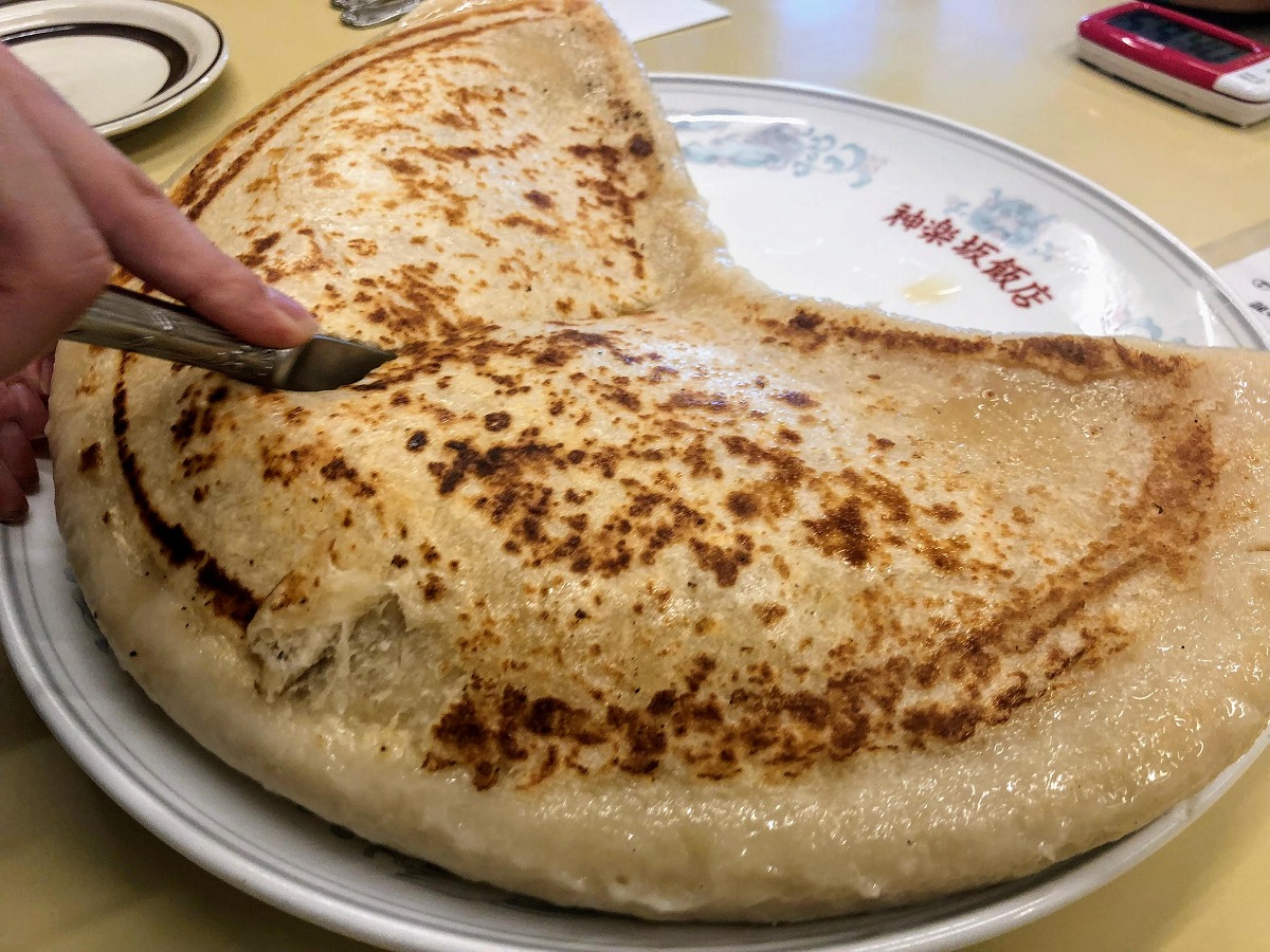 ジャンボ餃子、一升チャーハン、デカ盛りグルメの有名店』by ますら王 : 神楽坂飯店カグラザカハンテン - 飯田橋 中華料理食べログ