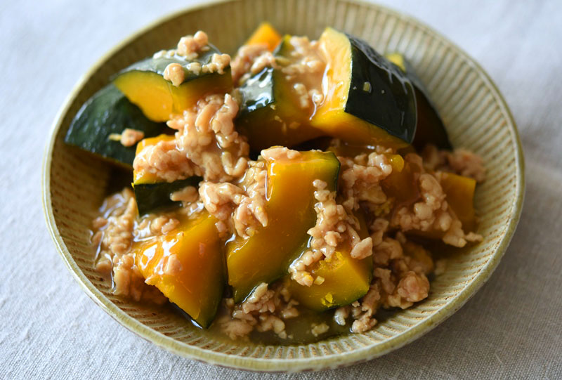 定番常備菜 レンチンで簡単！かぼちゃの煮物 – 50代からの夫婦ふたり暮らしの食卓