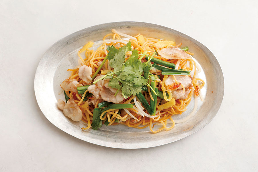 米不足にはコレ たっぷりニンニクの香りと旨味がそそる男飯！焼きつけた麺と濃厚ソースが香ばしいぞ『あたらしい日日』こんな時代のニューノーマルな暮らし方。食と農、生活情報をお届けします