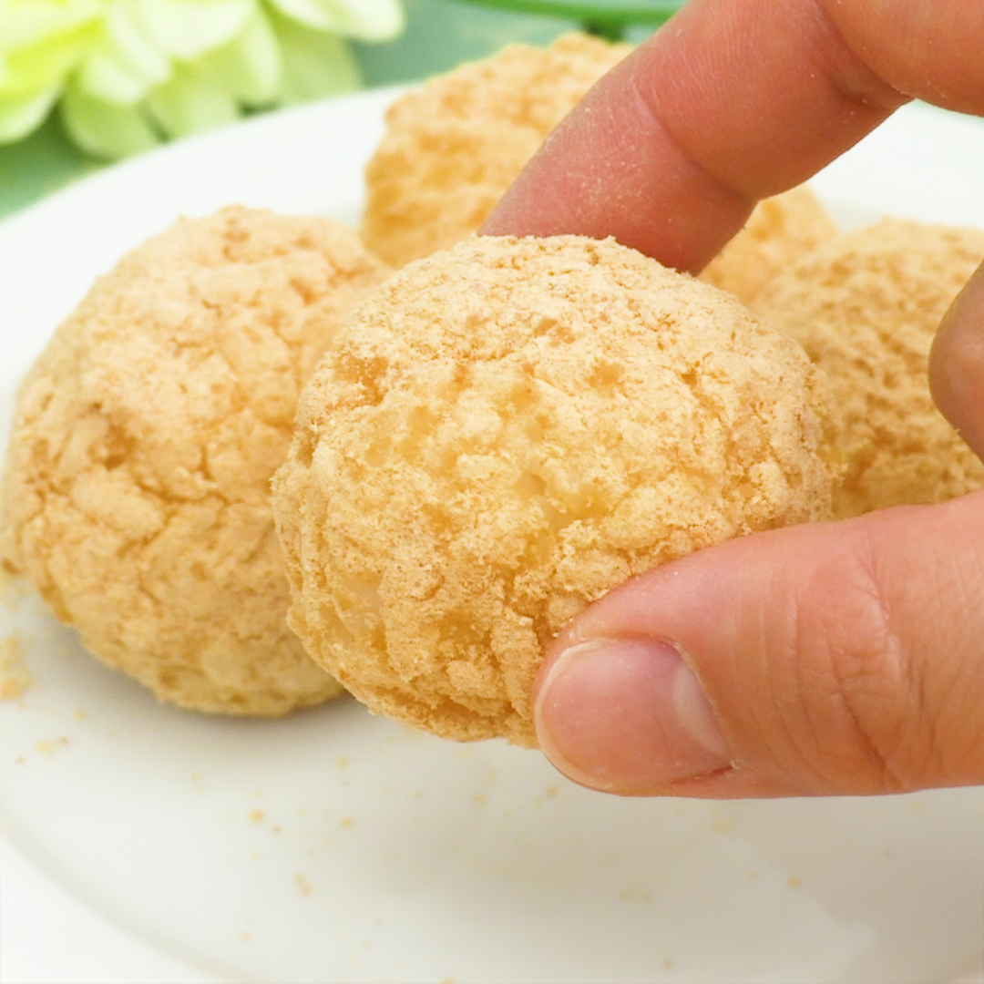 9ヶ月ごろ〜 軟飯でもべたつかない離乳食おにぎりの手づかみレシピ！いつから？冷凍術も紹介ままのて
