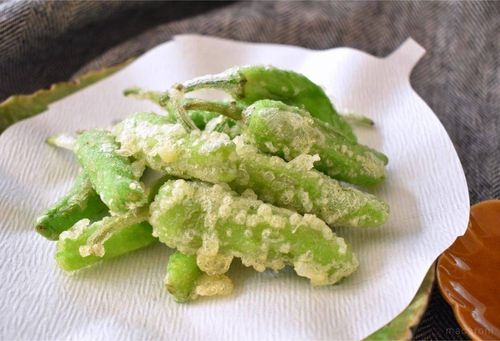 ししとうの天ぷらのレシピ 作り方：白ごはん.com