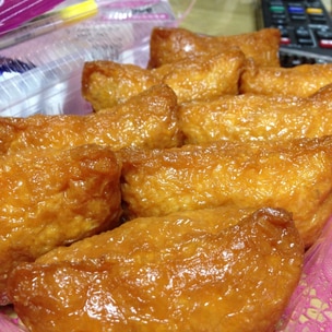 色白で甘さ控えめ、関西風いなり寿司レシピ。オープン包みは弁当にもかわいい！三越伊勢丹の食メディアFOODIE フーディー