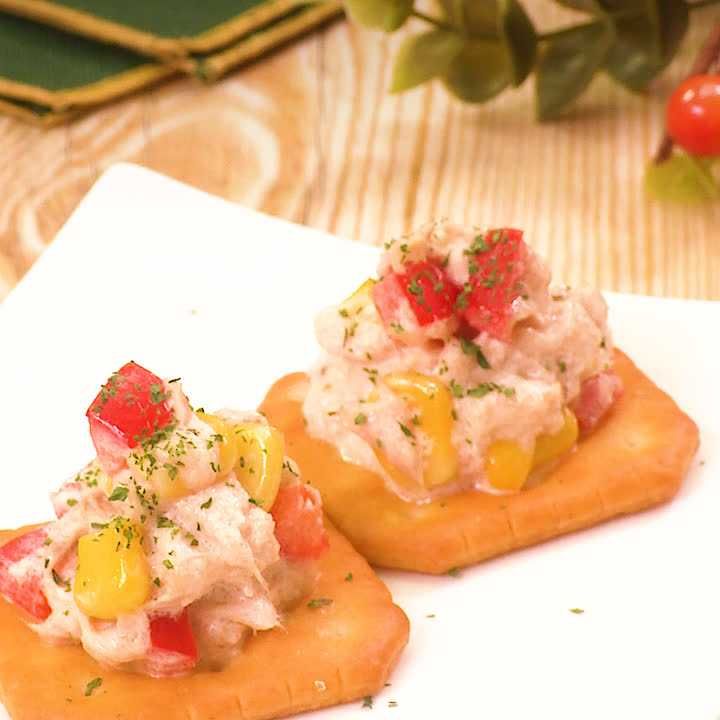 クラッカーを食べたよ♡ 年中とよはなブログ豊田花園幼稚園豊田市 幼稚園