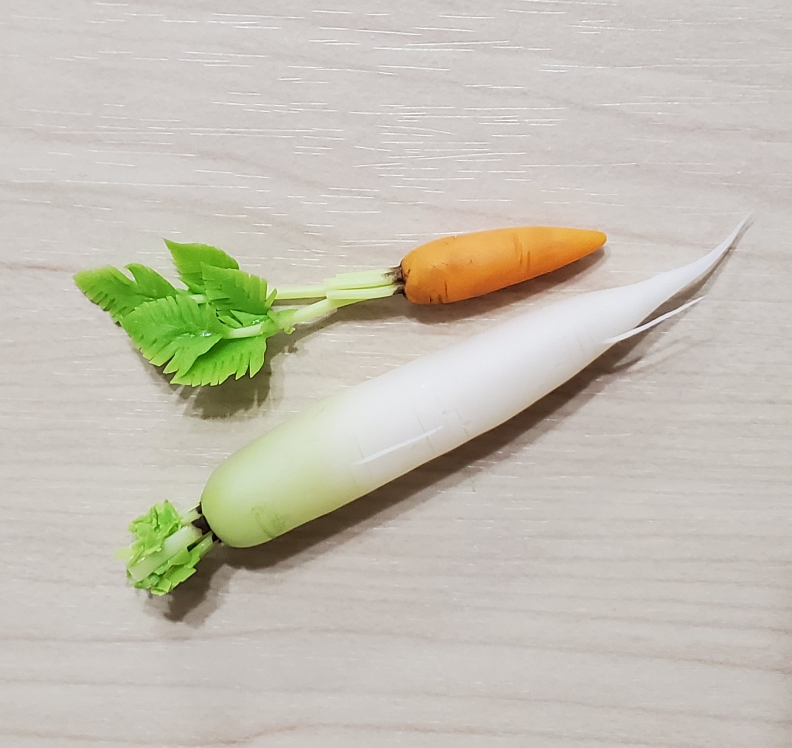 人参の葉っぱでしおりづくりアソシエブログ