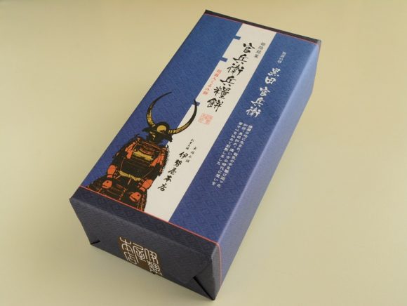 燕三条駅、改札横の売店NewDays様でかりんとう饅頭 鬼の金棒を販売して頂くことになりました。 県央地区の方ぜひご利用してください