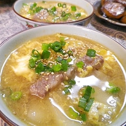 牛肉の旨み広がる！ カルビクッパ