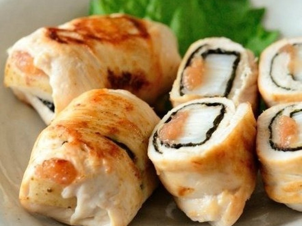 炙り寿司と太巻き寿司のミニうどんセット