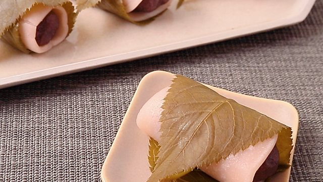 桜餅の葉っぱは食べられる？葉の種類やつける理由について解説！クラシル