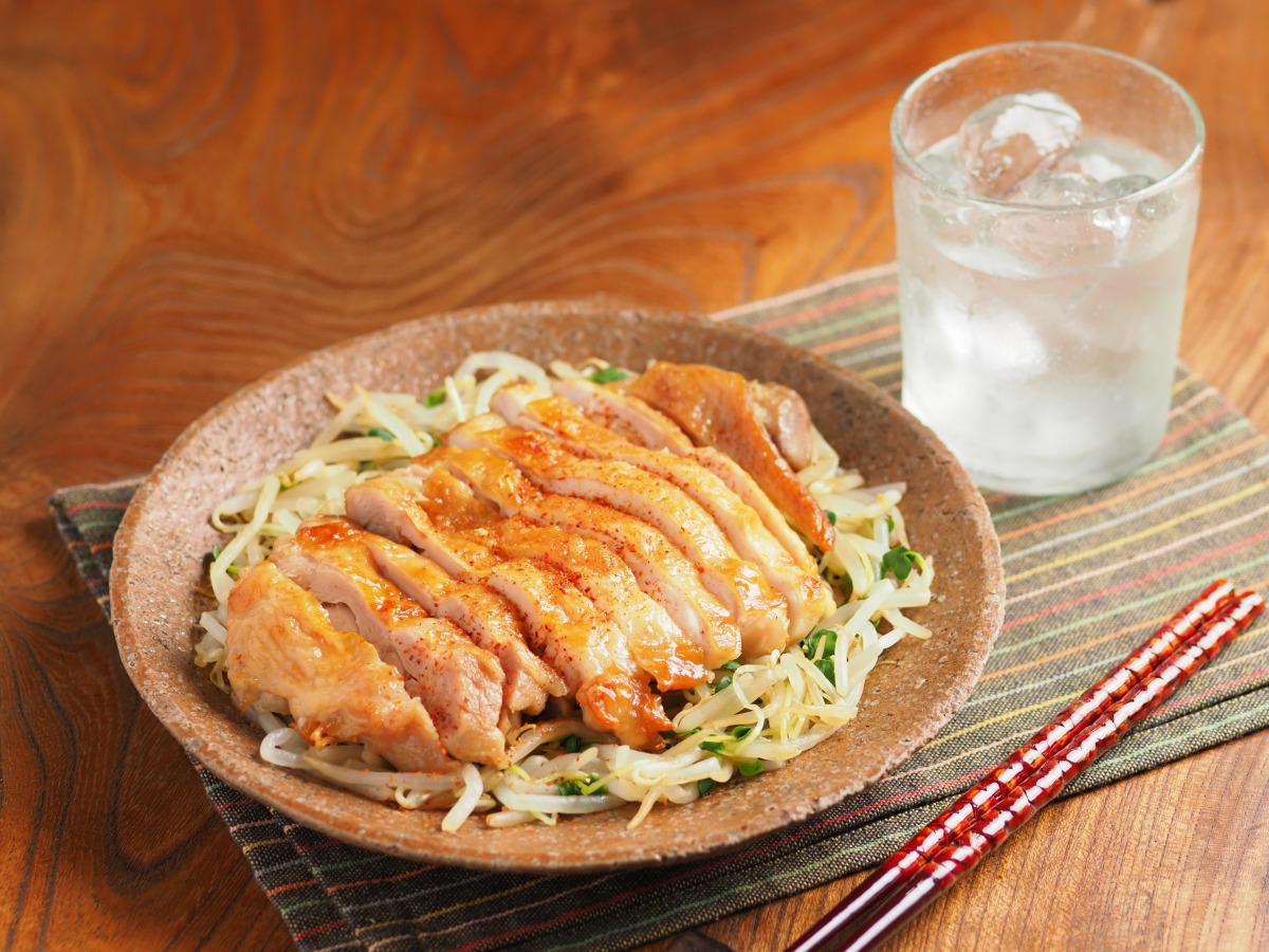 パリパリチキンの塩焼きどんぶり