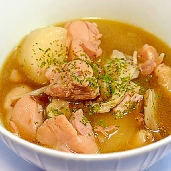 鶏ひき肉と大根の中華スープ