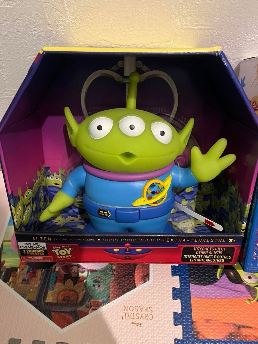 ☆ エイリアン寿司シェフフィギュアコレクション ☆ 思ったより名前長いのね 笑 『寿司』ってしか入って来てなかった🍣なかなか入荷して来ないからソワソワした ３回回してダブりなし！ でも次がたまごっぽかったので一旦休止したの @829bowfulさんがダブったのでマグロ