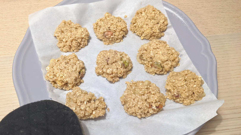 食材3つで！バナナとオートミールのクッキ