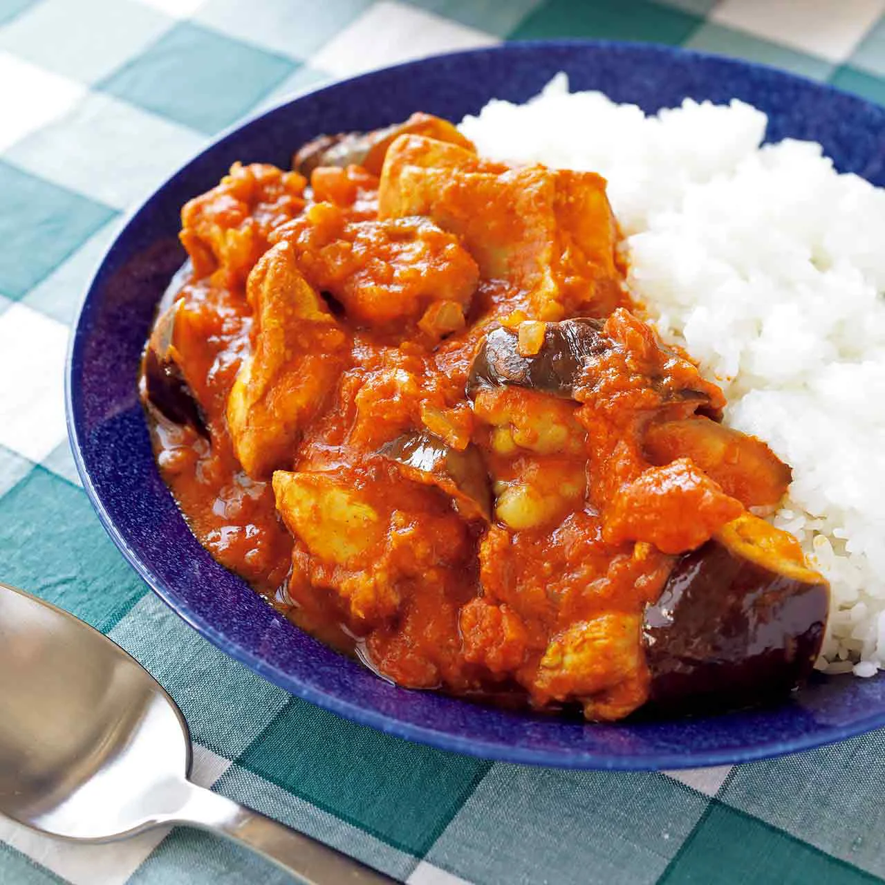 たっぷりトマトの無水カレ