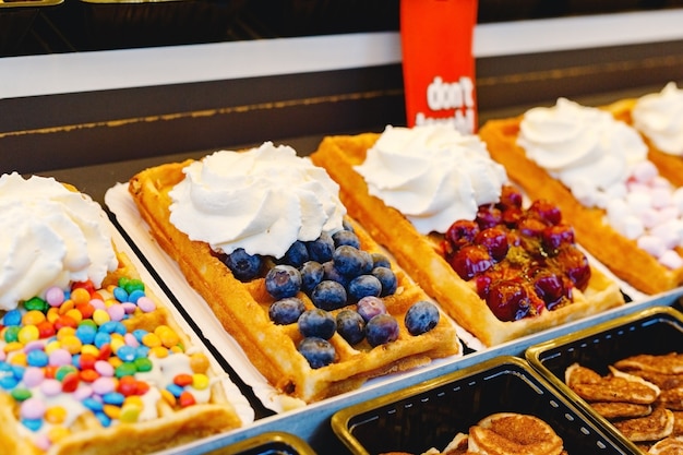 100均アイテムで豪華ワッフル : Patisserie LAPINE