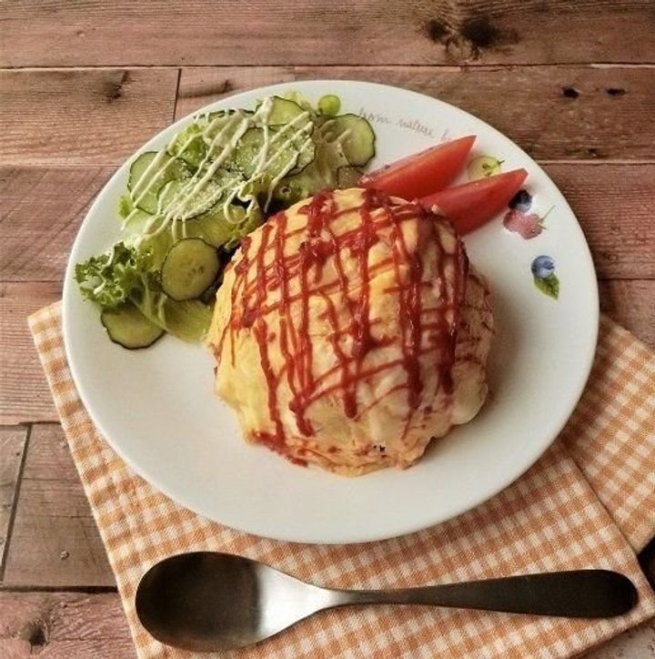 卵をのせればオムライス！簡単炊き込みケチャップライス