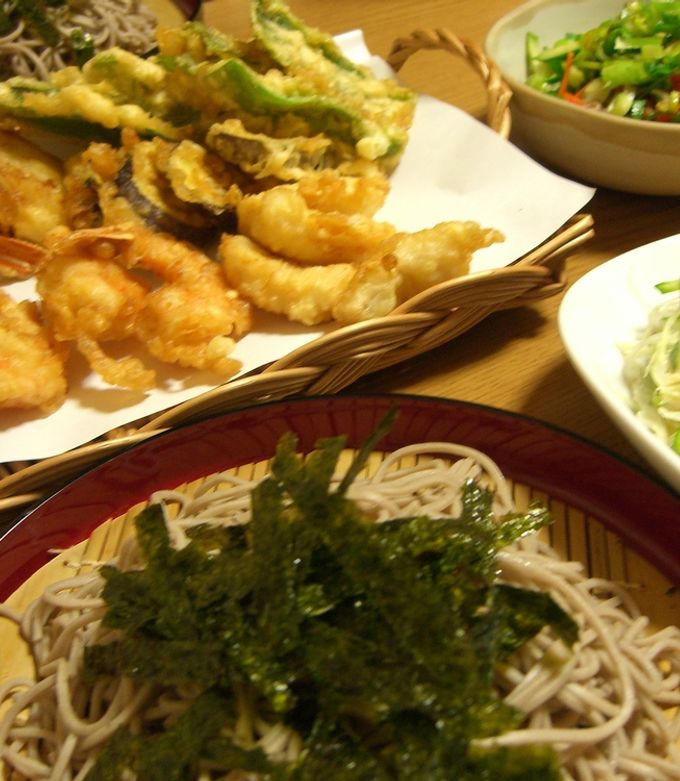 かき揚げざるそばの献立 副菜：豆苗とエリンギのお浸し、副菜：白菜のだし煮 献立・メニュー 味の素パーク たべる楽しさを、もっと