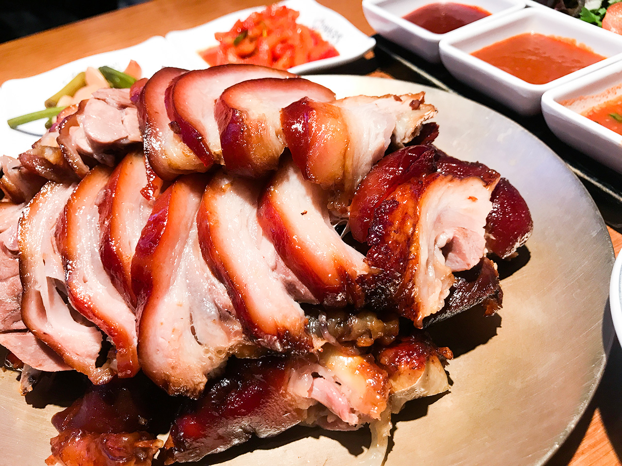 韓国料理チョッパル 豚足 おすすめの「ポンナムジェニ ポンナムジェンイ 」 뽕나무쟁이韓国グルメ節約プレミアムな旅行ブログ