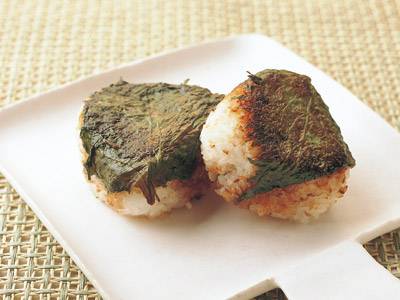 旨さ爆発 フライパンで簡単♪川島流絶品焼きおにぎりの作り方 至高 おむすび 大葉 だしパックダイエット ヘルシー