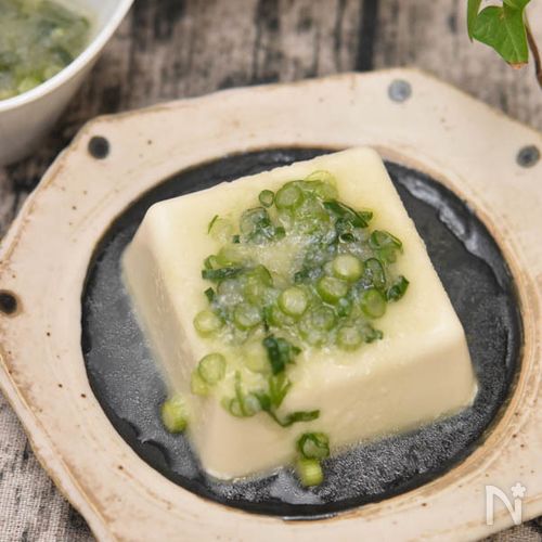 大根おろしとお豆腐が雪景色みたい♪雪鍋～鶏入り湯豆腐～