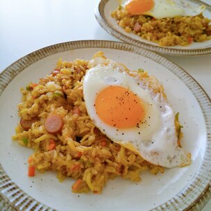 チキンラーメンでそばめし レシピ・作り方 by うろちょろ - 楽天レシピ