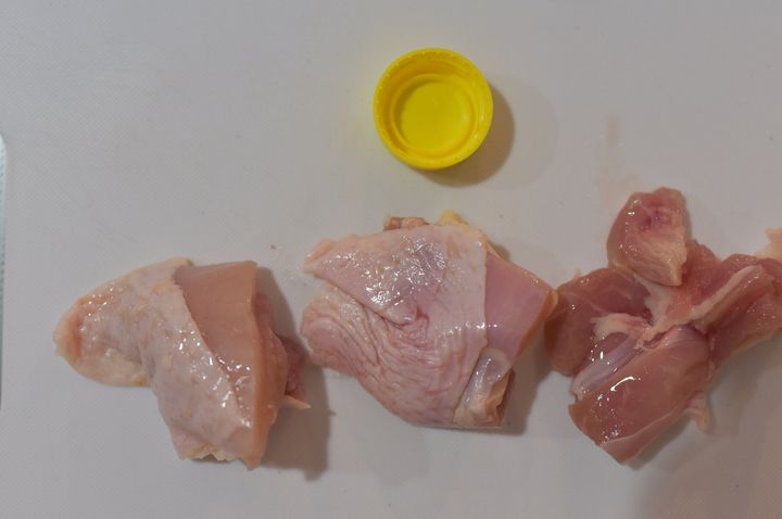 料理のプロも太鼓判！業務スーパーの「ブラジル産鳥もも肉ダイスカット」はあの定番料理をつくるのにピッタリなサイズ感サンキュ