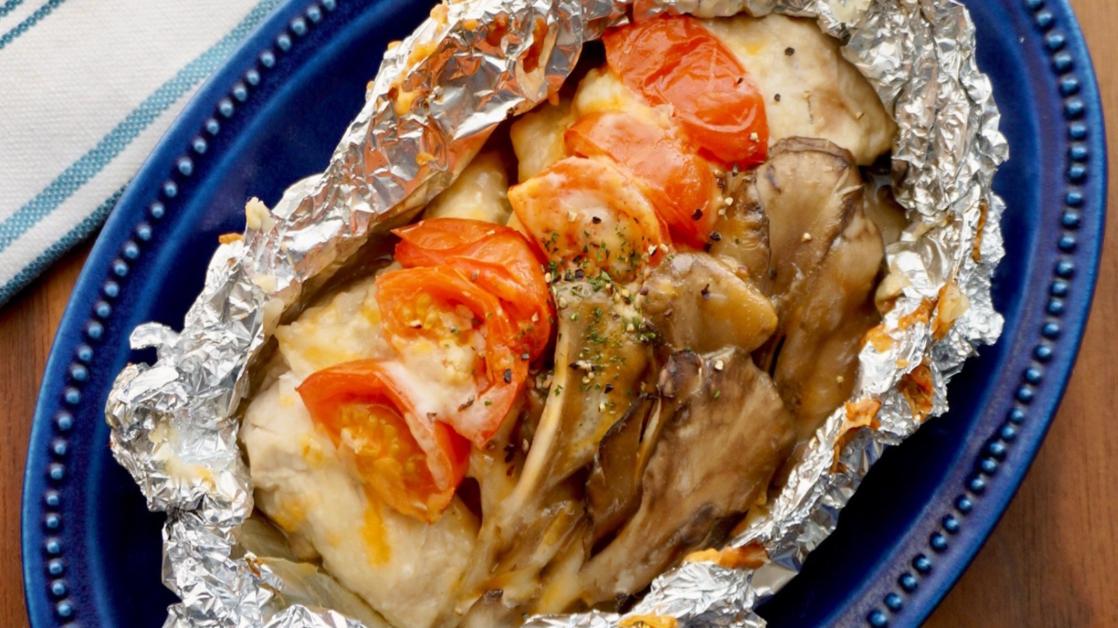 基本からアレンジまで！思わずつくりたくなる「ホイル焼き 鶏肉 チーズ フライパン」のレシピ集クックパッド