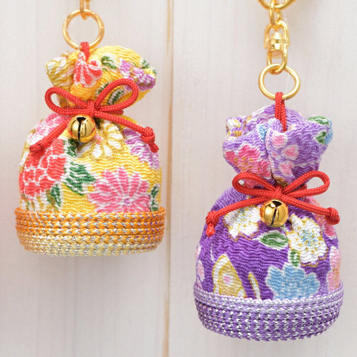 ペットボトルキャップを再利用したキーホルダーの作り方めいのハンドメイドアクセサリーブログ