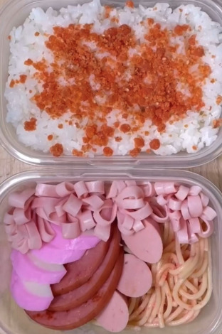 お弁当ランキング🍱@ponchan_06 さんの投稿をお借りしました❕ ・ . こんばんは😊 お弁当を作り始めて今月で1年経ちました🌿1年を記念して今までに投稿したお弁当のいいね数でランキングトップ10を発表します👩🏻‍🍳♡ 1位 復讐弁当 2位 エイプリルフール弁当 3位