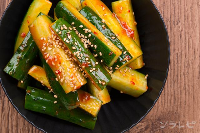 簡単10分！ピリ辛やみつき豆板醤のうま辛きゅうりのレシピ