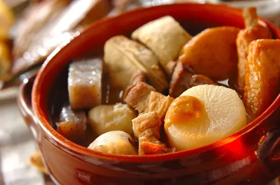 豆みそ 名古屋八丁赤だし 使用！煮込みみそおでん