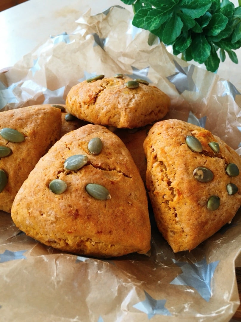 シナモンロールスコーン