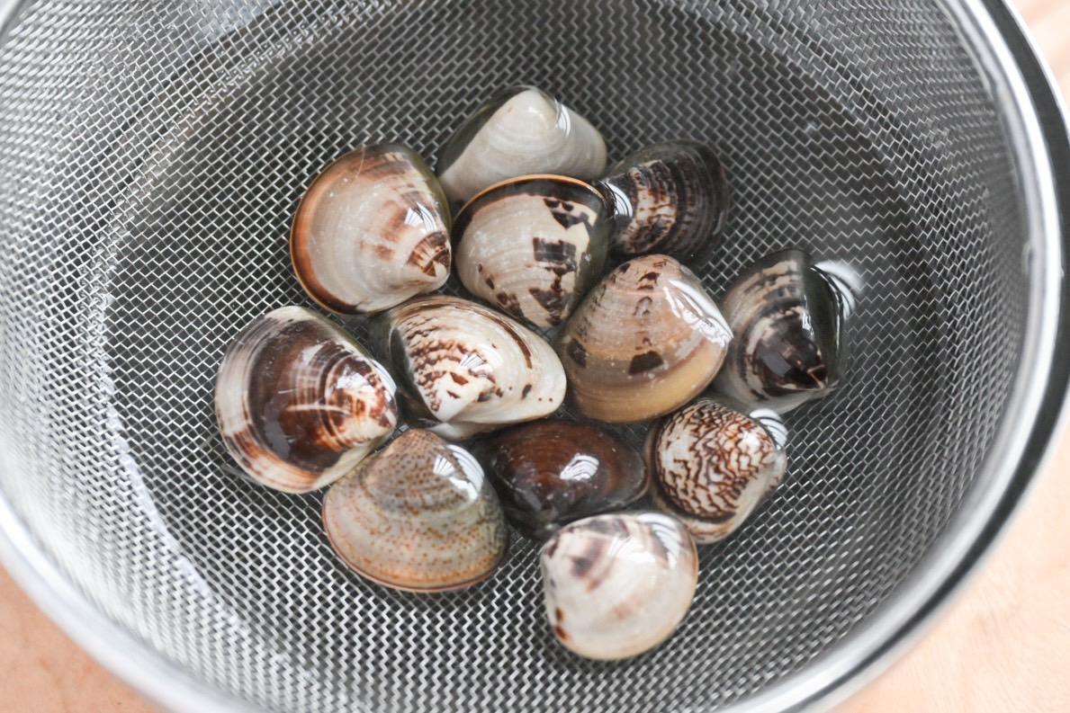 ひな祭りに活躍する ハマグリ の砂抜きや保存方法！吸い物・酒蒸しなど簡単レシピ4選も♪ - E・レシピ 1 1ページ