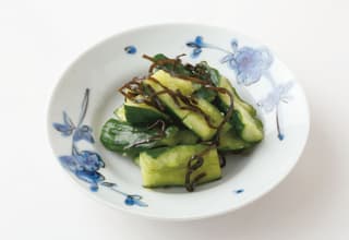 こもち昆布ときゅうりのラー油和え