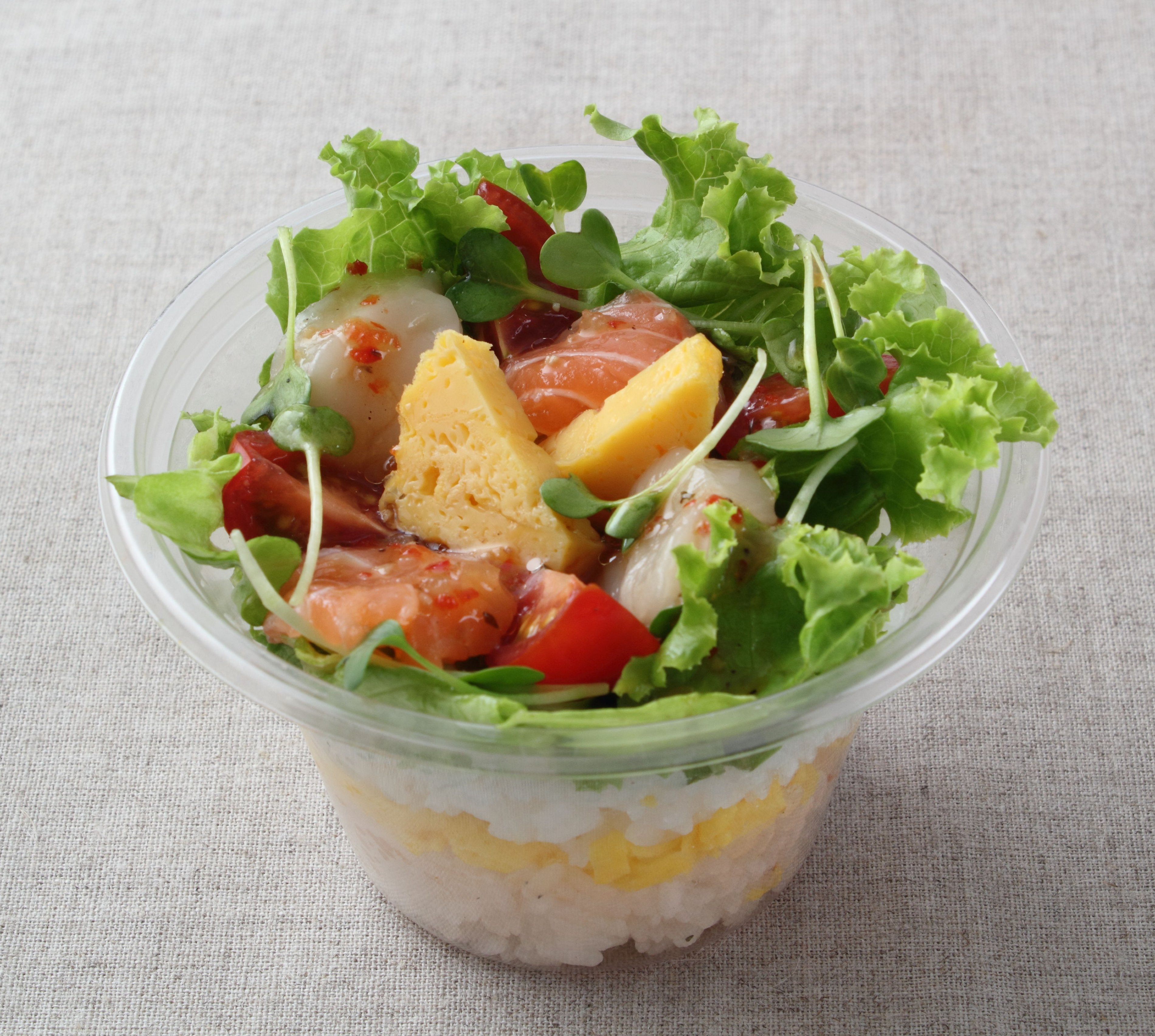 サーモンとホタテとアボカドのカルパッチョ+Cheetos Life+