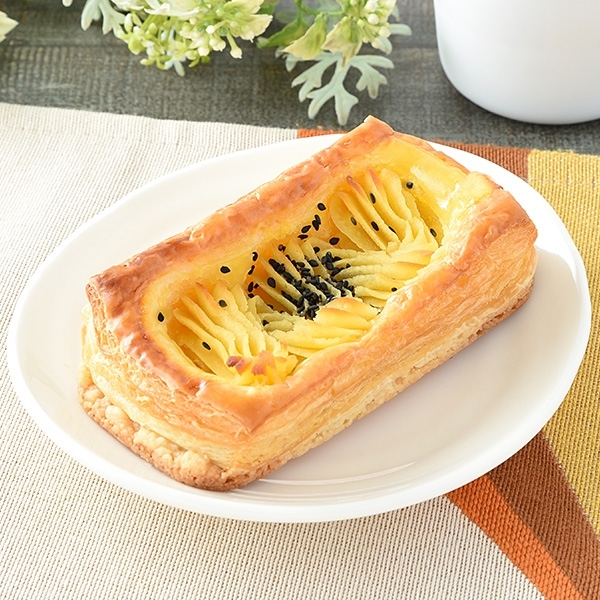 セブンイレブンから「ひとくちスイートポテト」が新登場！さつまいもの風味とまろやかな味わいのコンビニスイーツ新商品 -新商品・新発売情報 進撃のグルメ