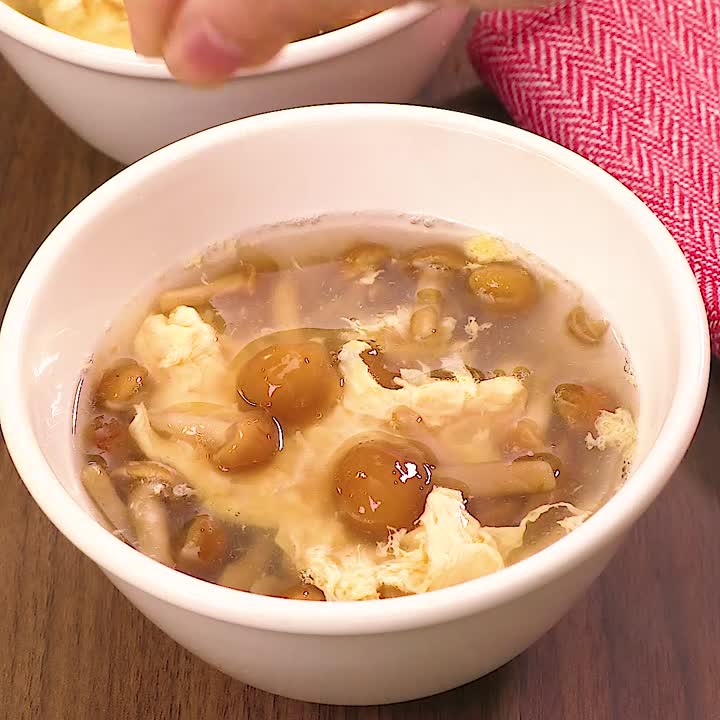 なめことワカメの本格塩スープ