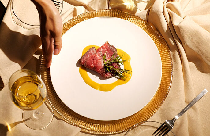 ローストビーフに合わせる赤ワインソースの考え方シェフレピマガジン